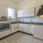 Chicca By Interhome וילה באדזי