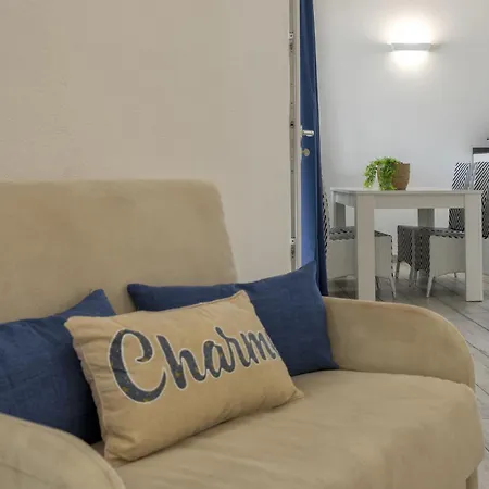 Βίλα Chicca By Interhome